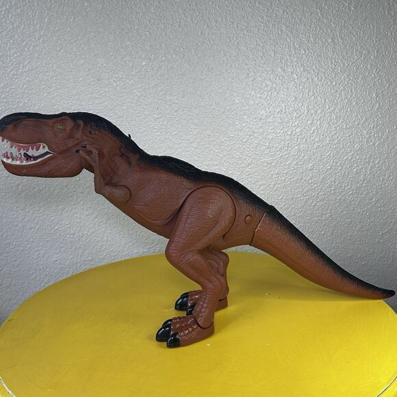 2020 Jurassic World Mattel Epic Roarin’ Mighty Mega Electronic Tyrannosaurus Rex - Picture 9 of 16